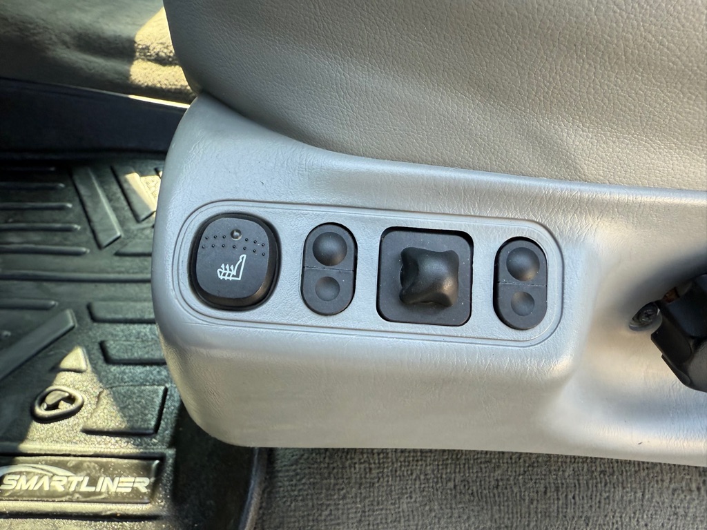 2005 Ford F-250 photo 16