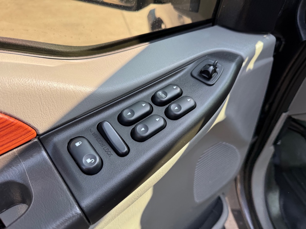 2005 Ford F-250 photo 18