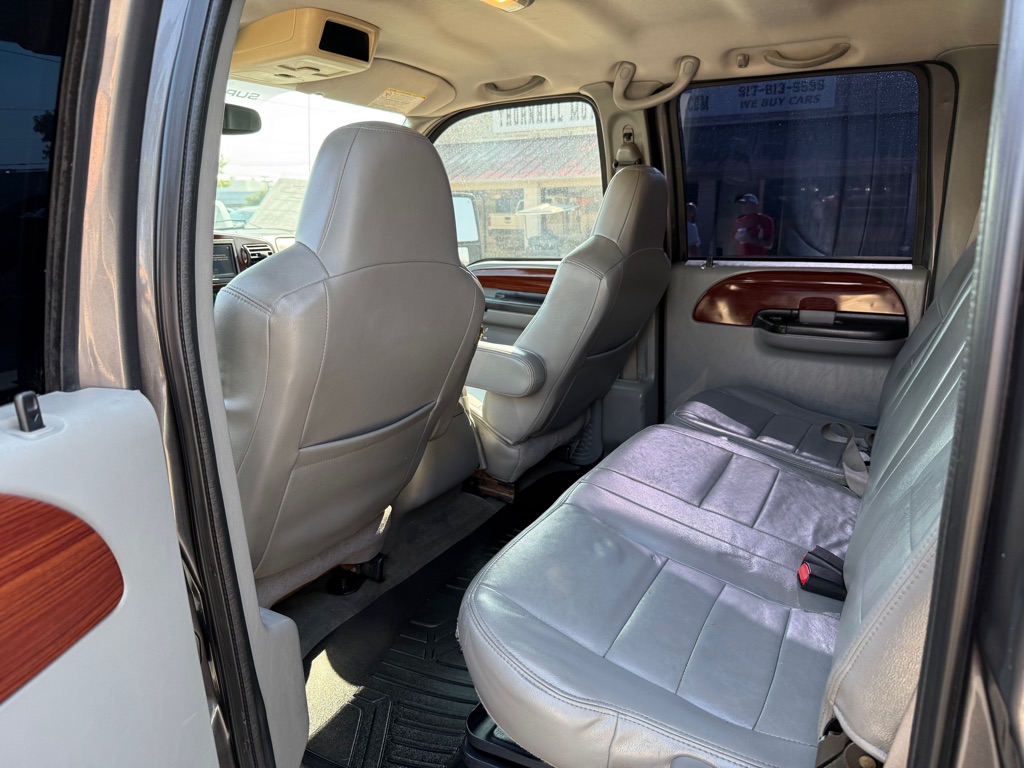 2005 Ford F-250 photo 12