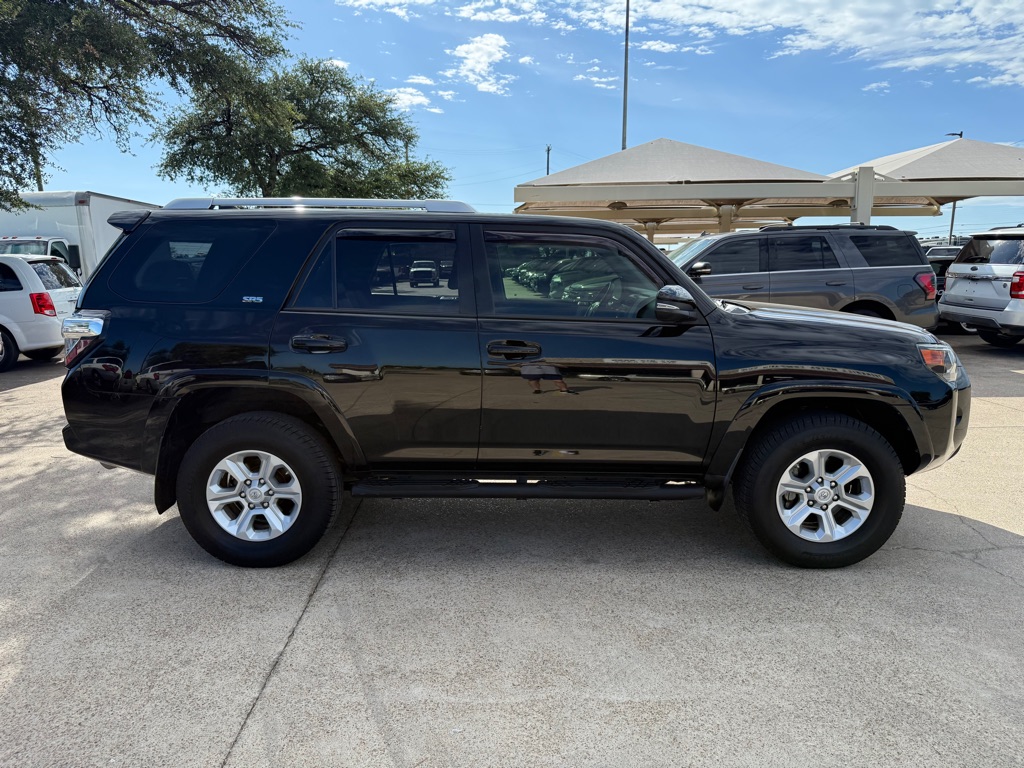 2012 Toyota Sequoia SR5 photo 28
