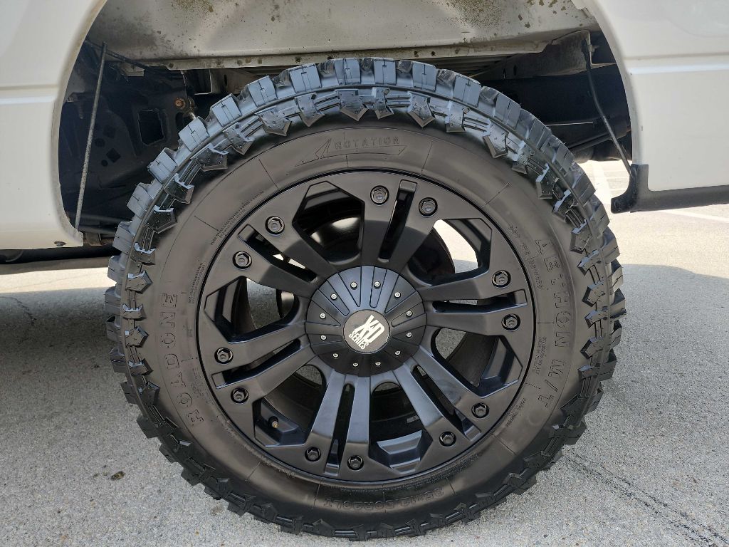 2014 Ford F-150 XLT photo 10