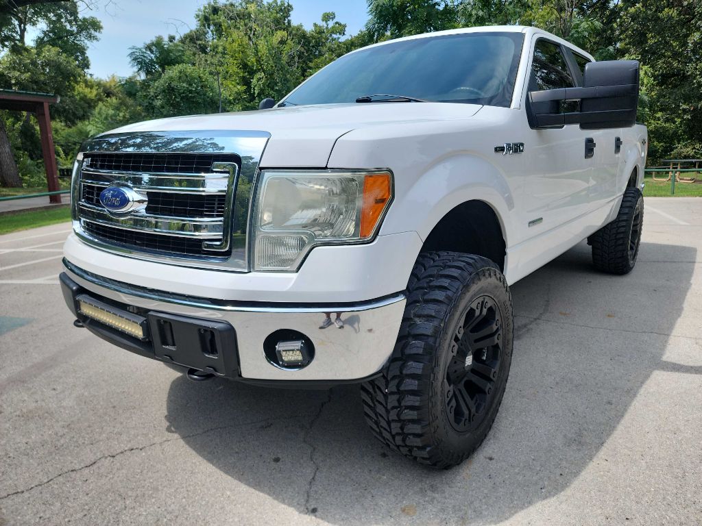 2014 Ford F-150 XLT photo 4