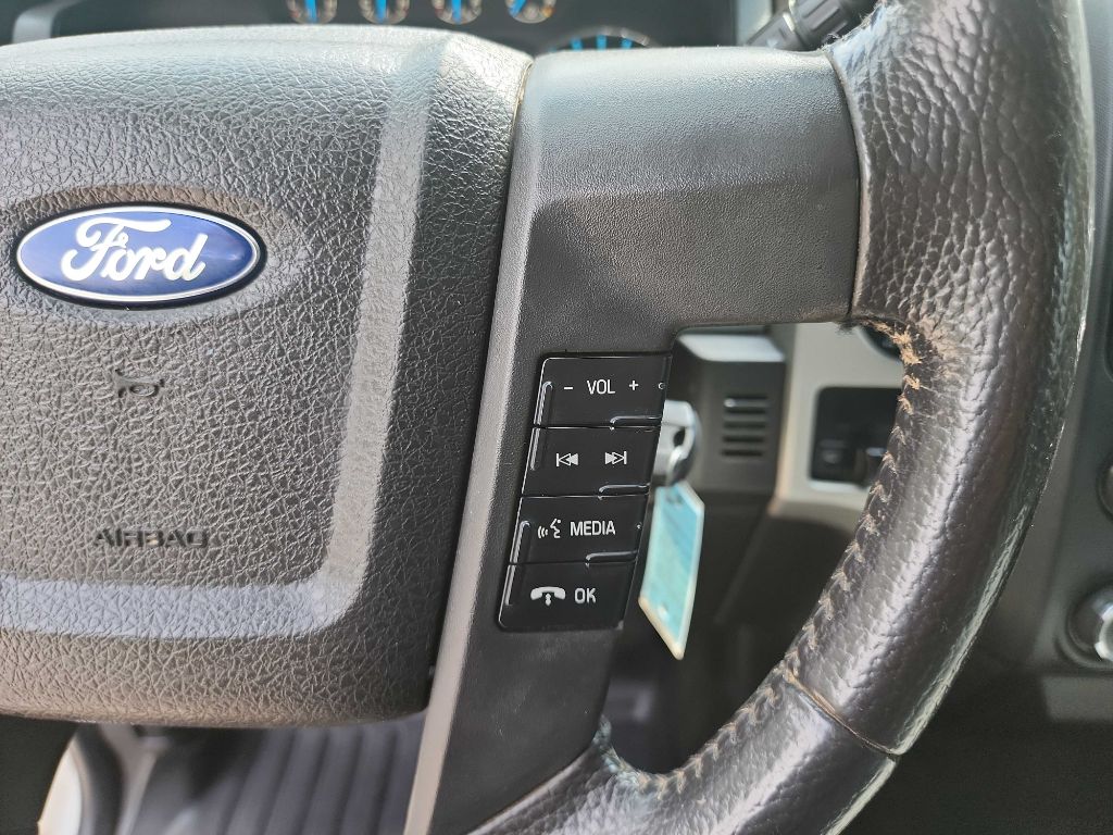 2014 Ford F-150 XLT photo 18