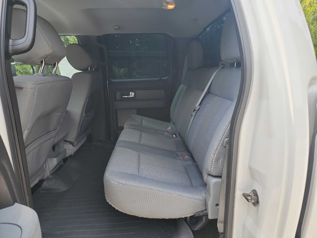 2014 Ford F-150 XLT photo 29