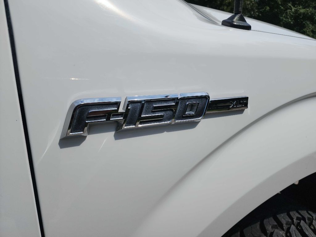 2014 Ford F-150 XLT photo 11