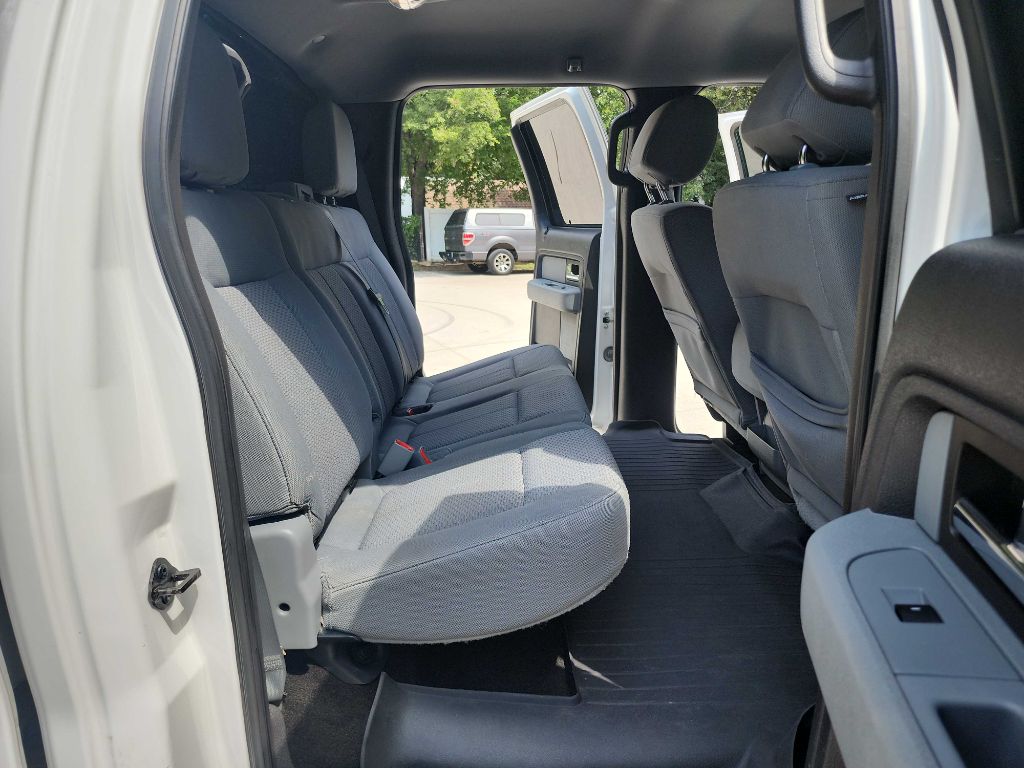 2014 Ford F-150 XLT photo 31