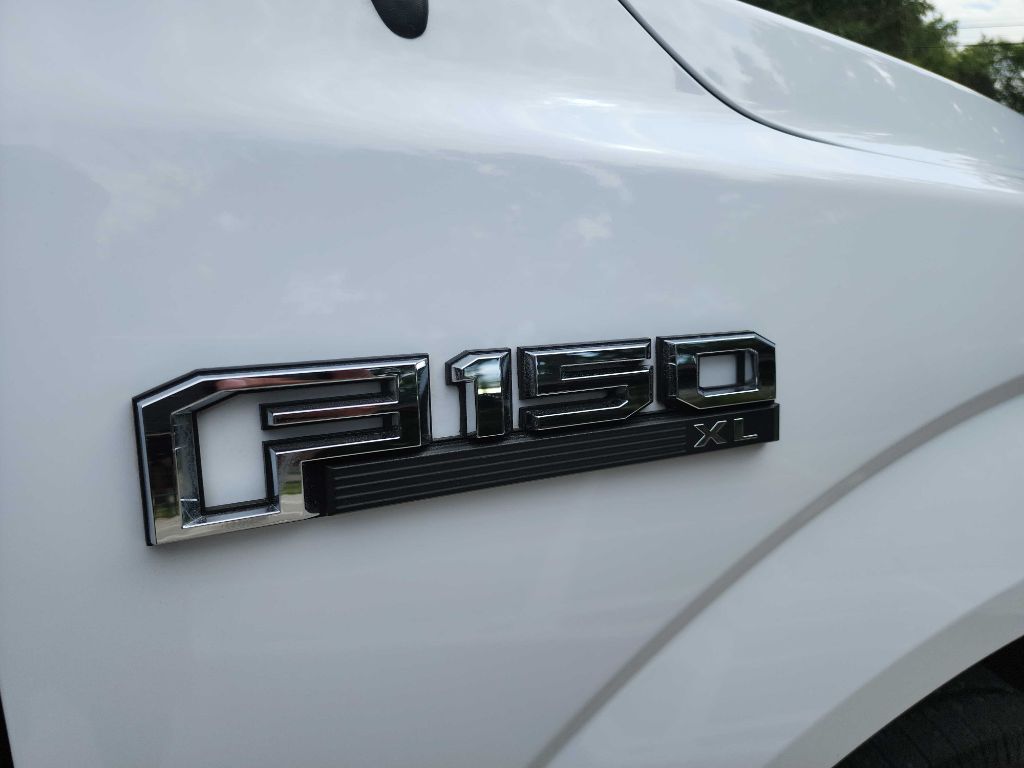 2015 Ford F-150 photo 49
