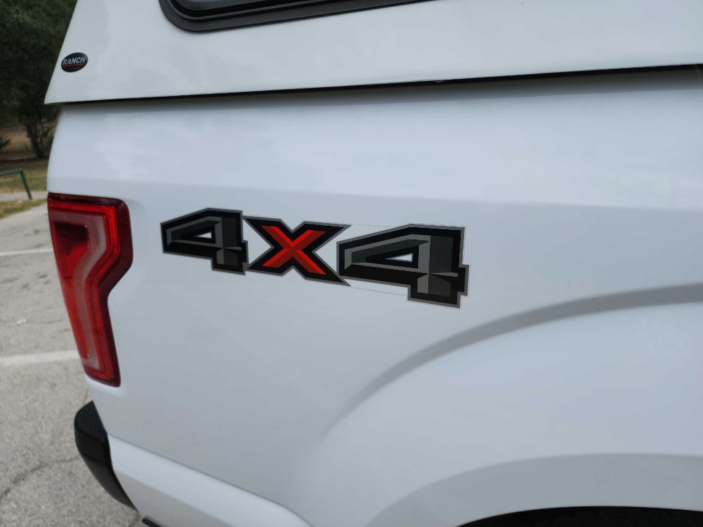 2015 Ford F-150 photo 46