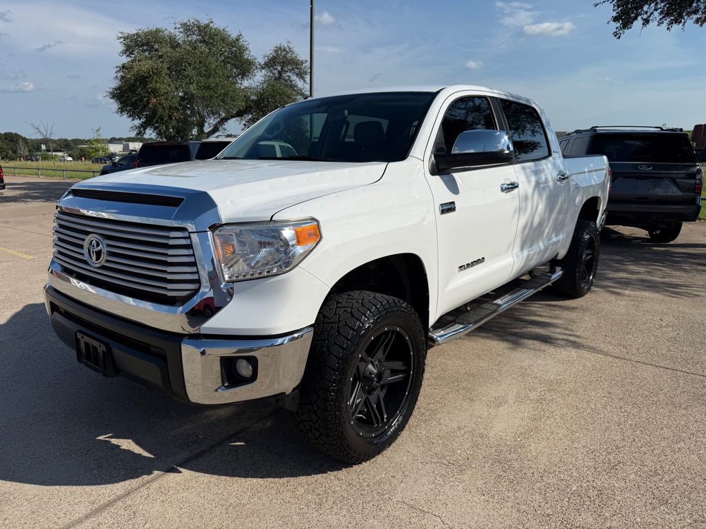 2008 Toyota Tundra SR5 CrewMax photo 40
