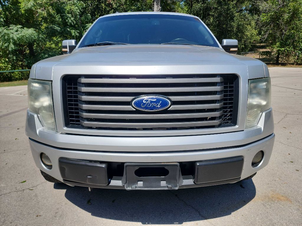 2010 Ford F-150 photo 2