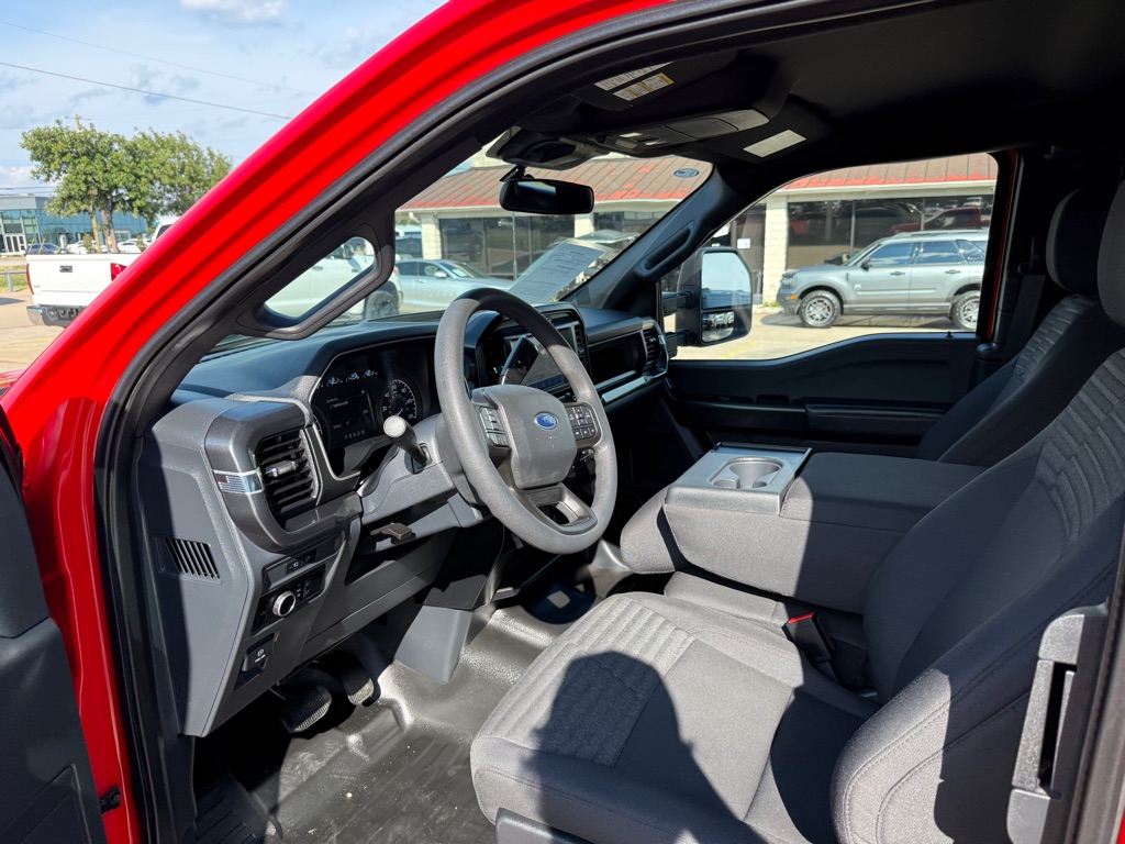 2023 Ford F-150 STX photo 13