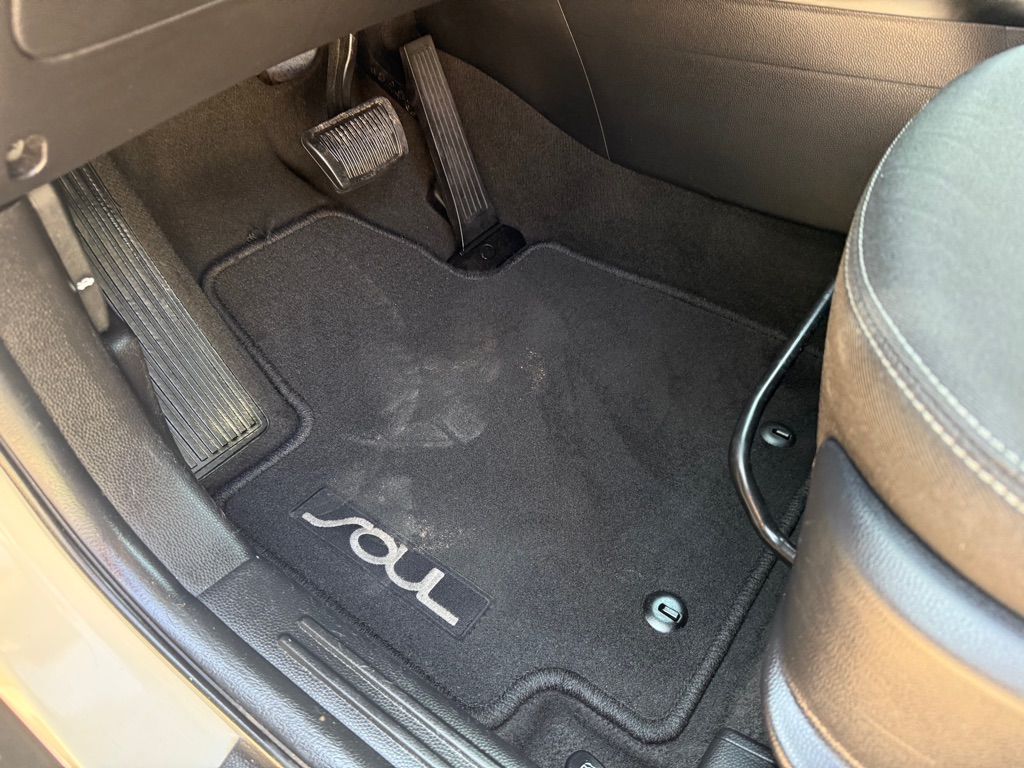 2018 Kia Soul Plus photo 20