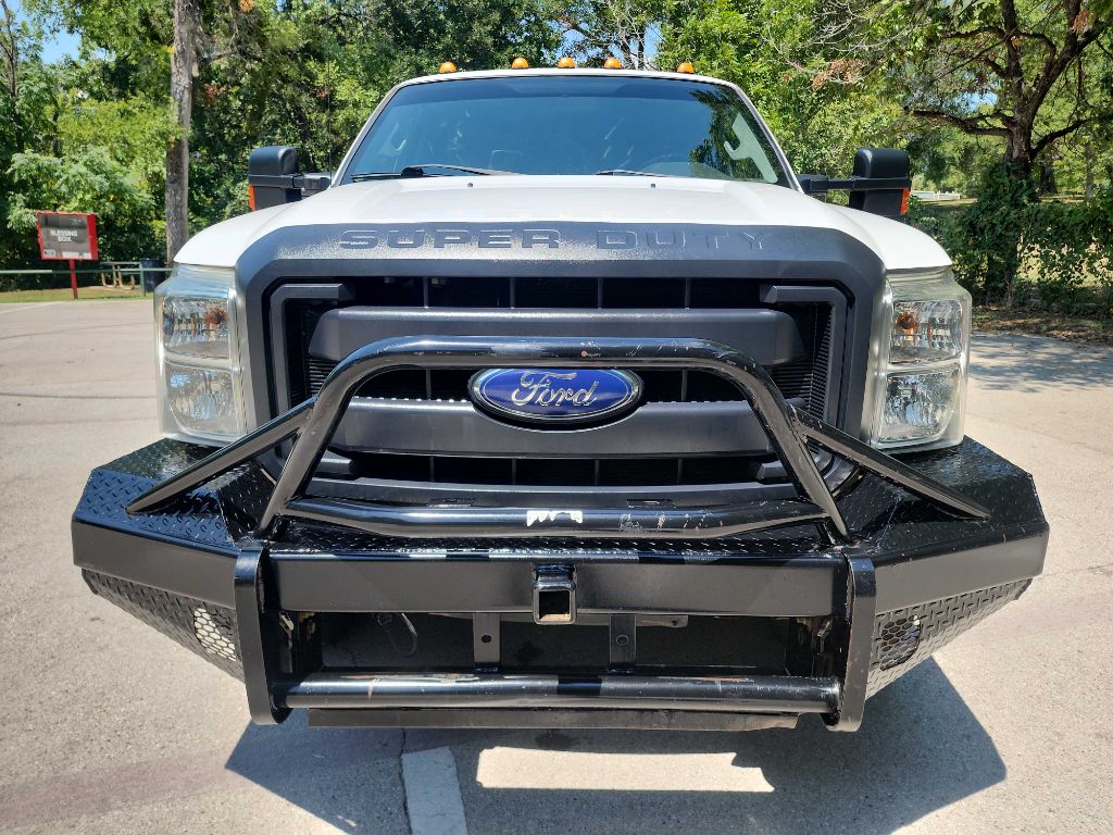 2016 Ford F-250 XLT photo 2
