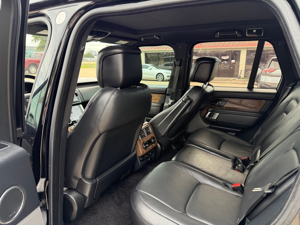 2016 Land Rover LR4 HSE photo 50