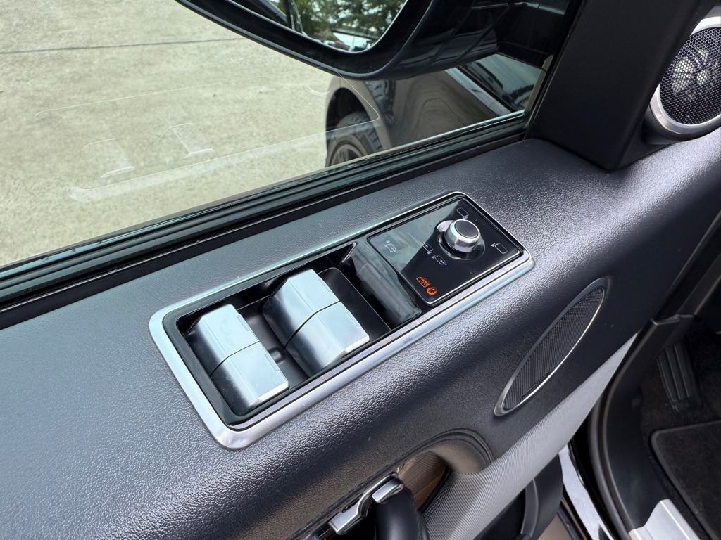 2016 Land Rover LR4 HSE photo 55