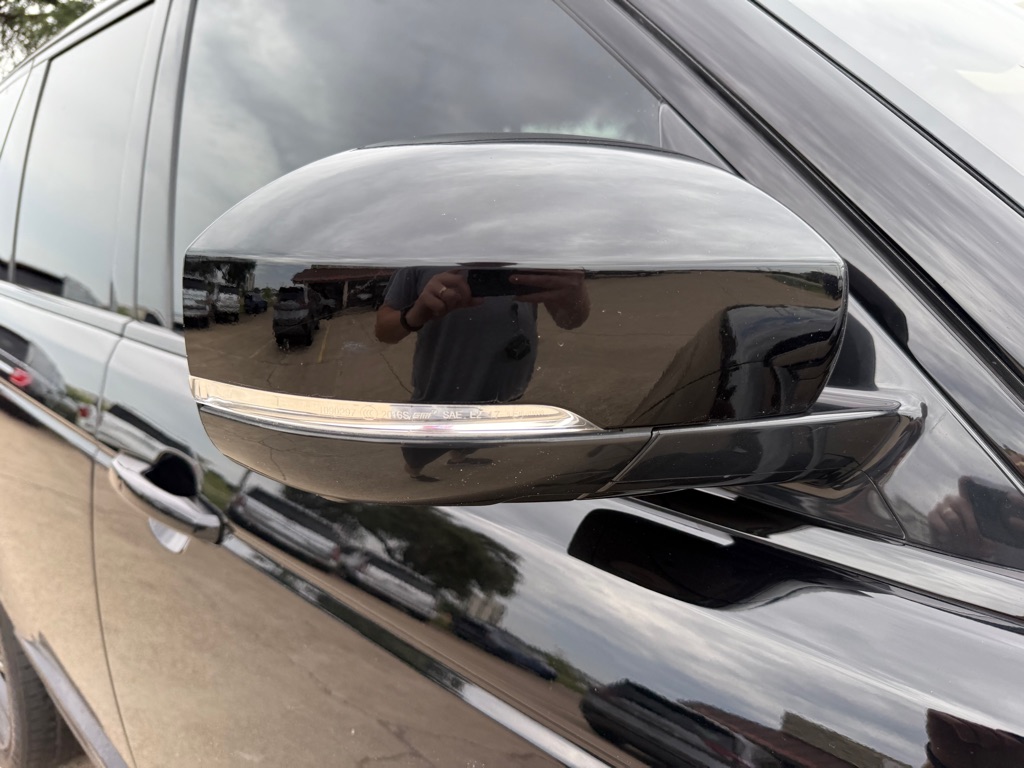 2016 Land Rover LR4 HSE photo 47
