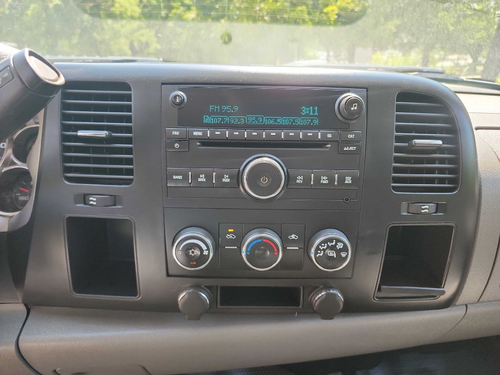 2009 Chevrolet Silverado 2500HD photo 22