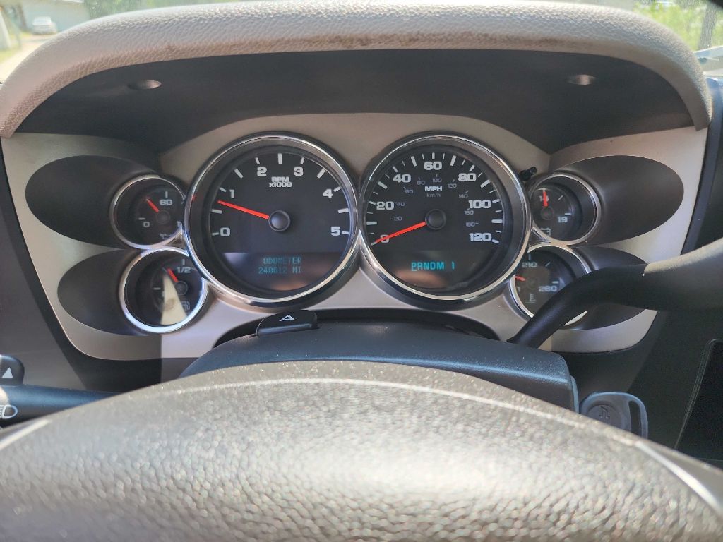 2009 Chevrolet Silverado 2500HD photo 16