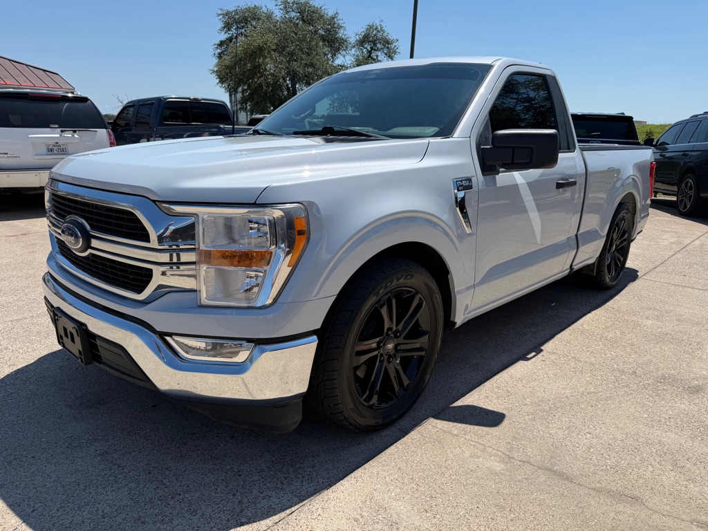 2022 Ford F-150 XLT photo 3