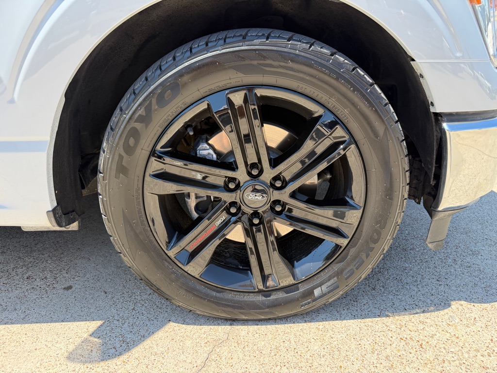 2022 Ford F-150 XLT photo 14