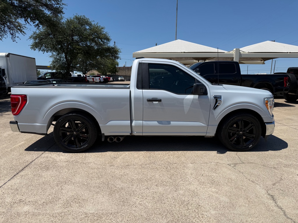 2022 Ford F-150 XLT photo 8