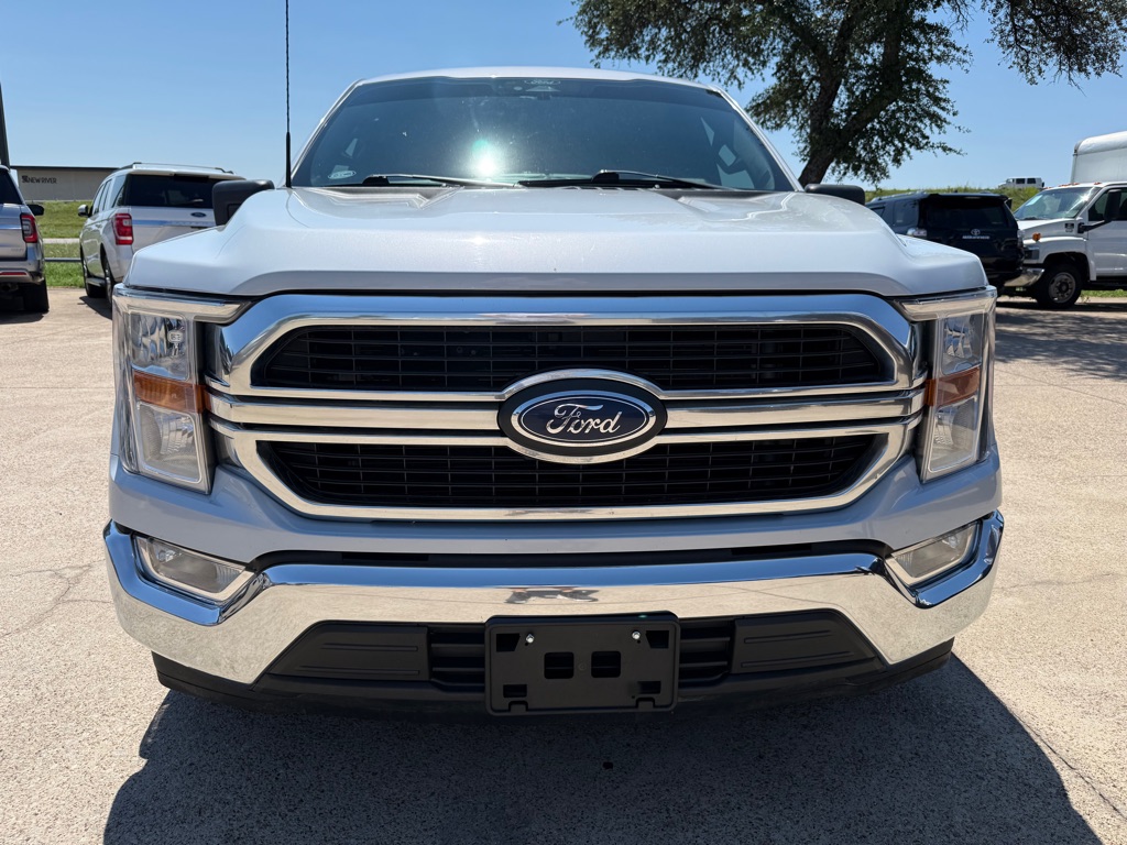 2022 Ford F-150 XLT photo 2