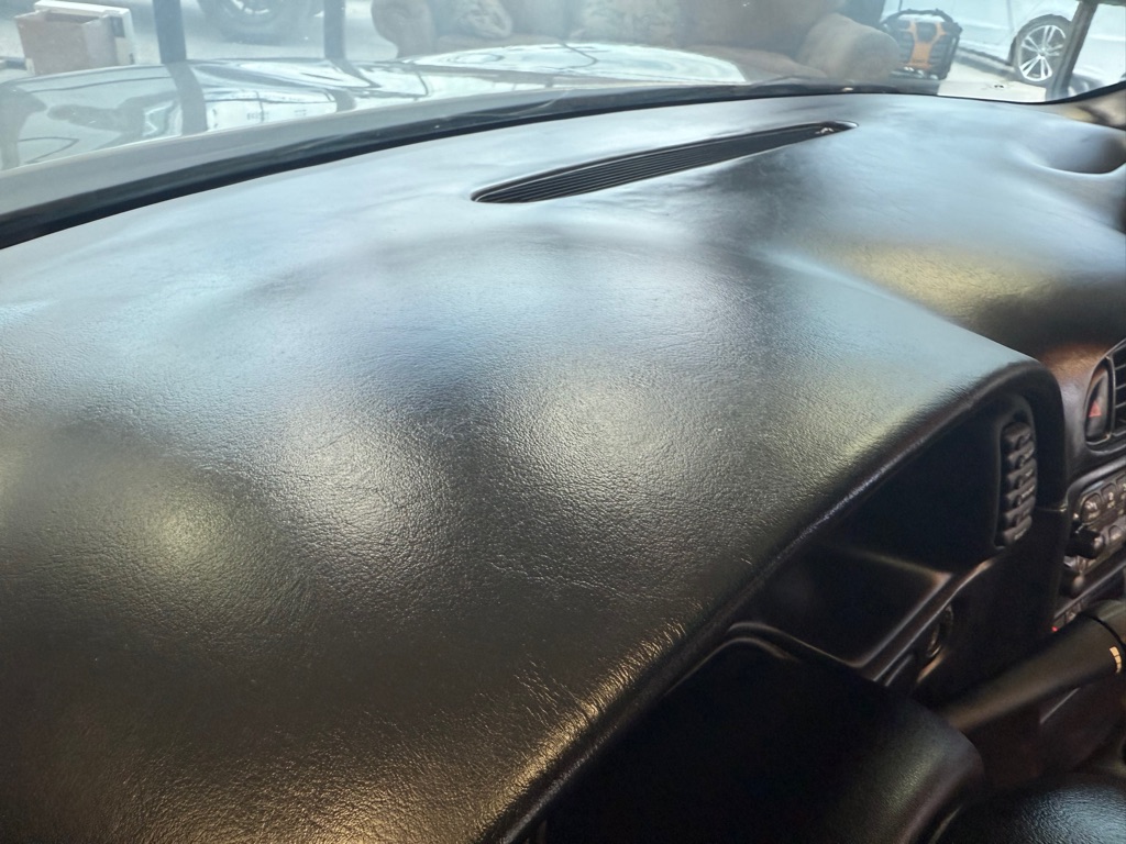 1998 Chevrolet Corvette photo 25
