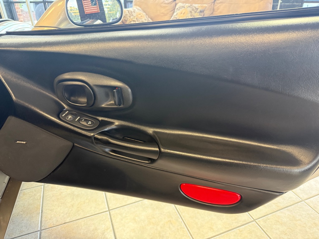 1998 Chevrolet Corvette photo 28