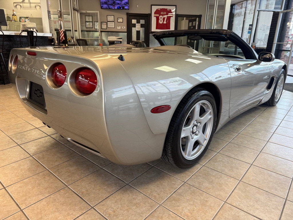 1998 Chevrolet Corvette photo 14