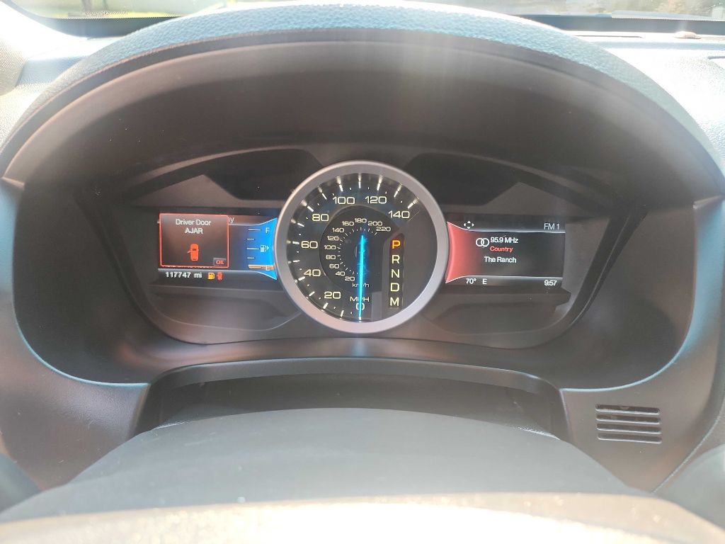 2014 Ford Explorer XLT photo 20
