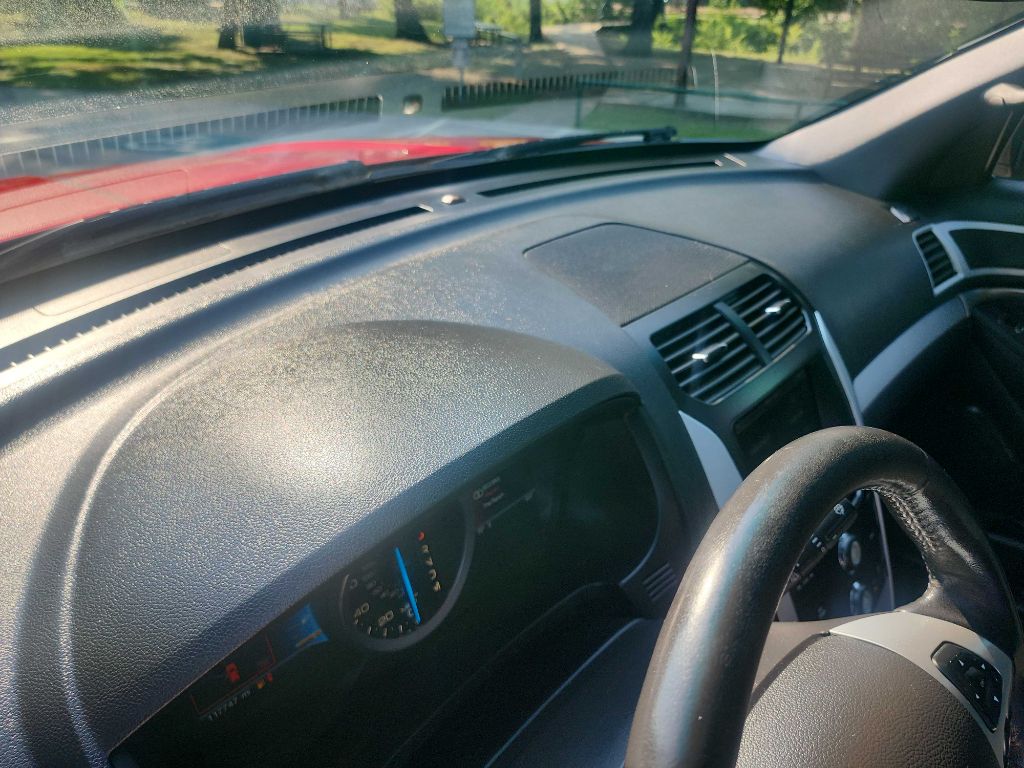 2014 Ford Explorer XLT photo 16