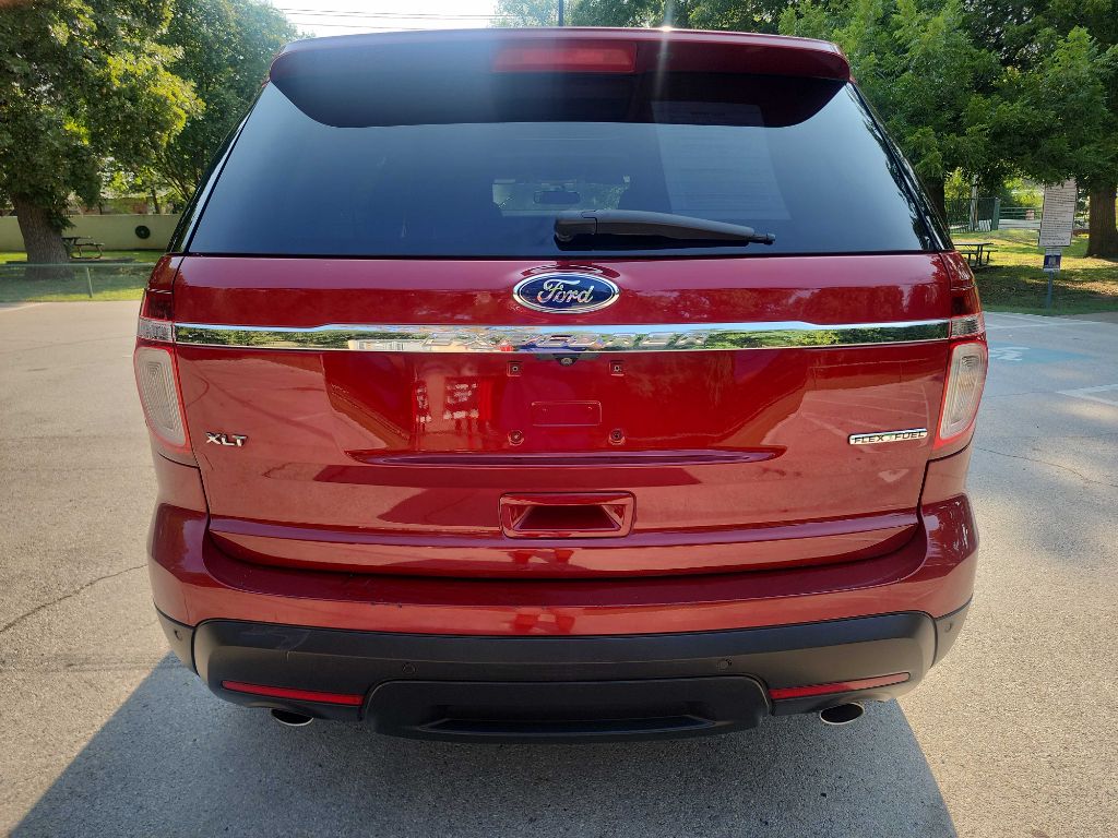 2014 Ford Explorer XLT photo 6