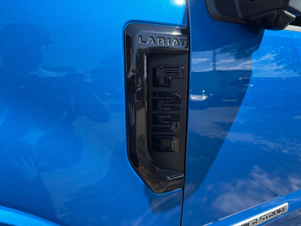 2020 Ford F-250 photo 12