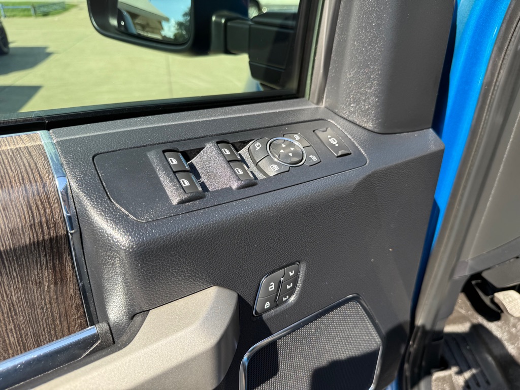 2020 Ford F-250 photo 23