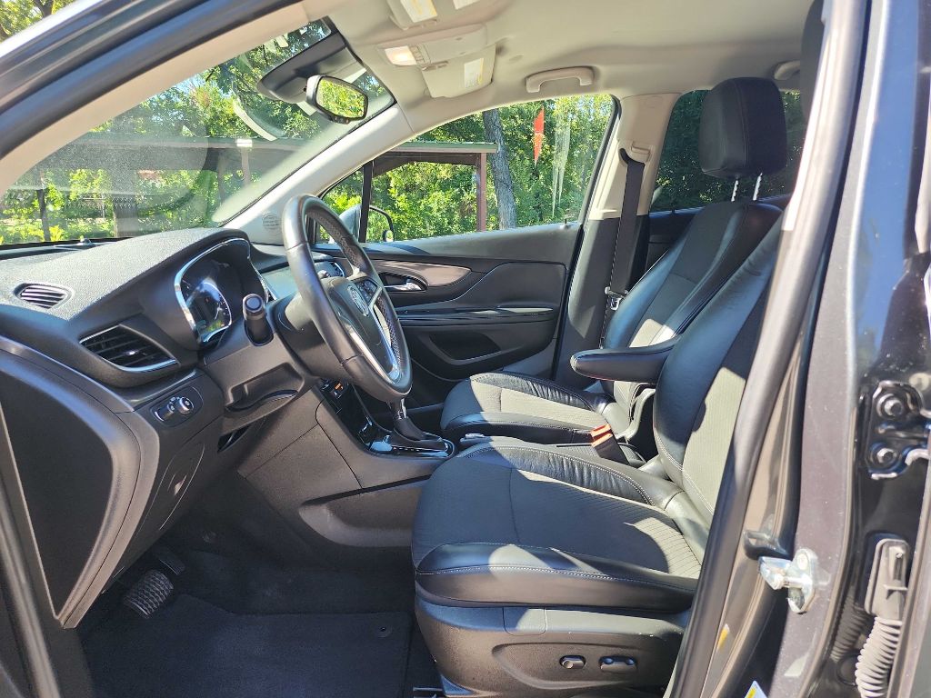 2017 Buick Encore Preferred photo 13