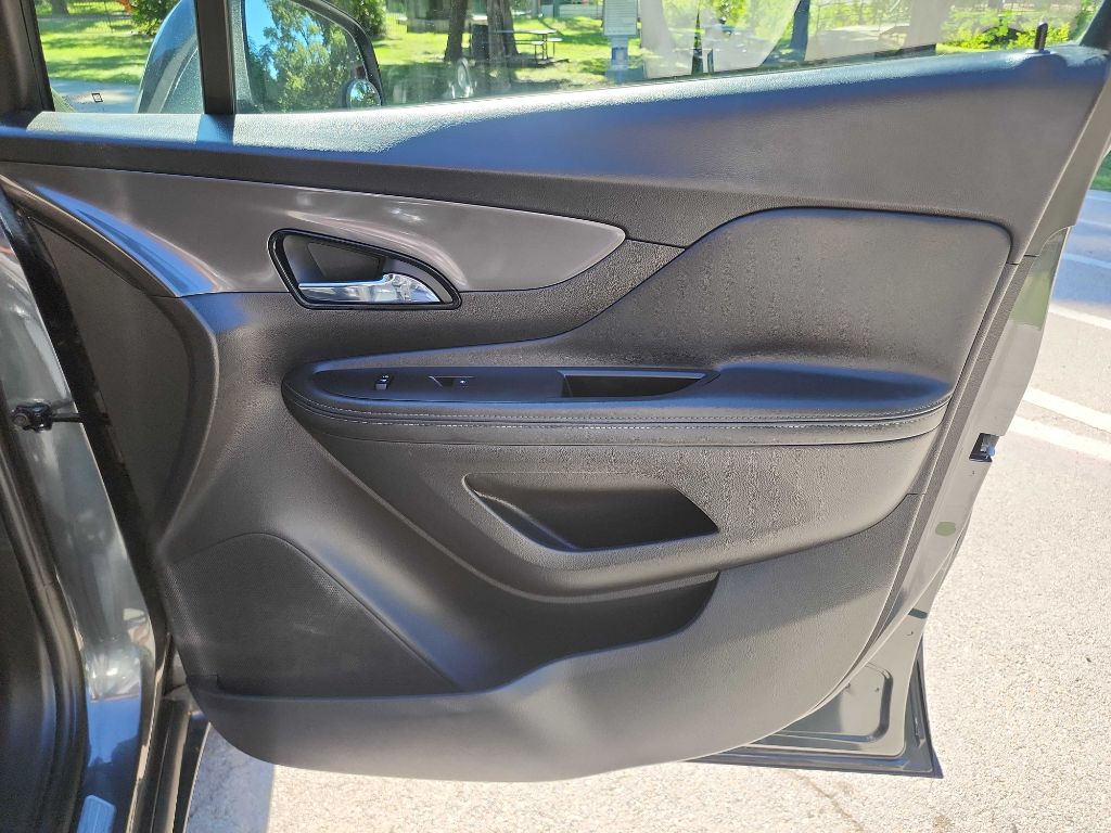 2017 Buick Encore Preferred photo 30
