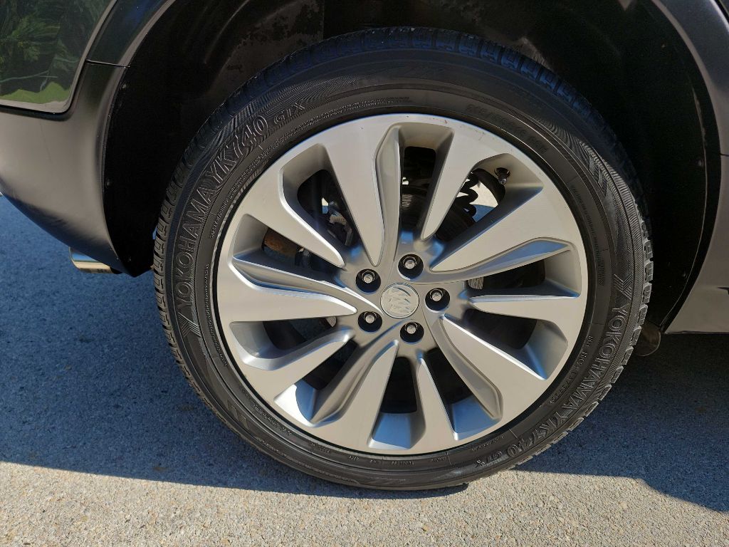 2017 Buick Encore Preferred photo 10