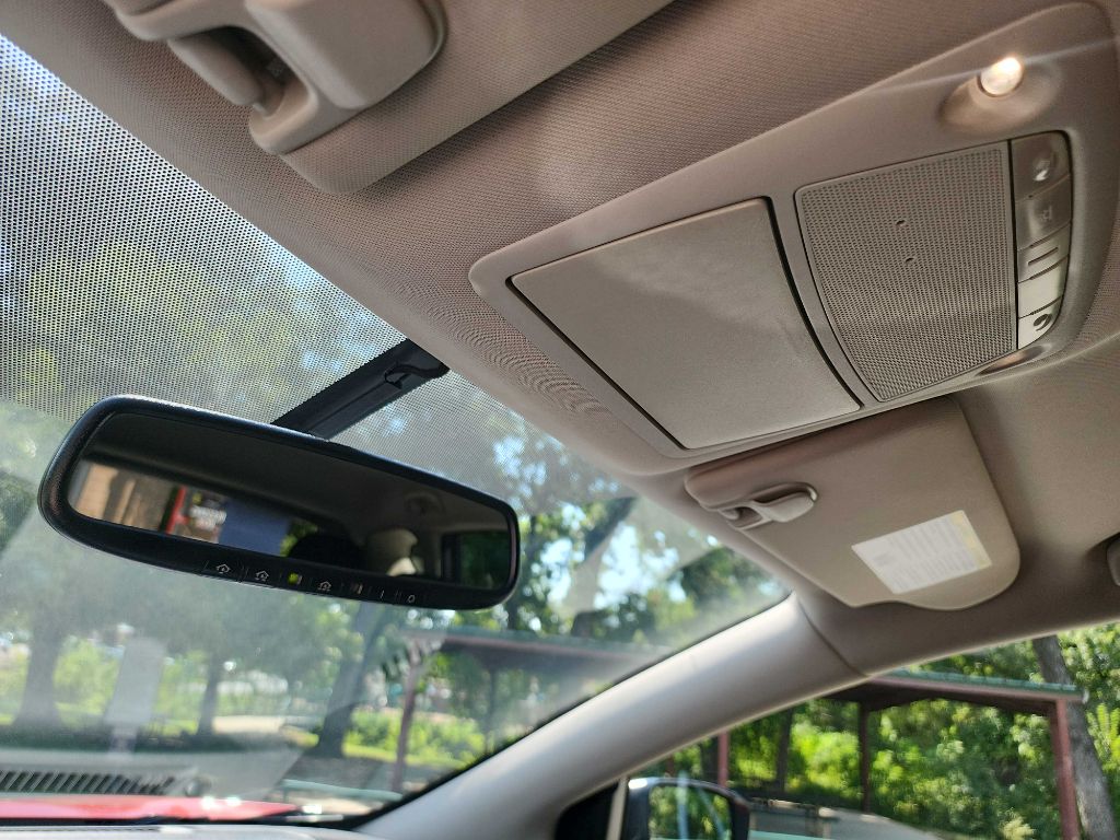 2018 Nissan Murano S photo 17
