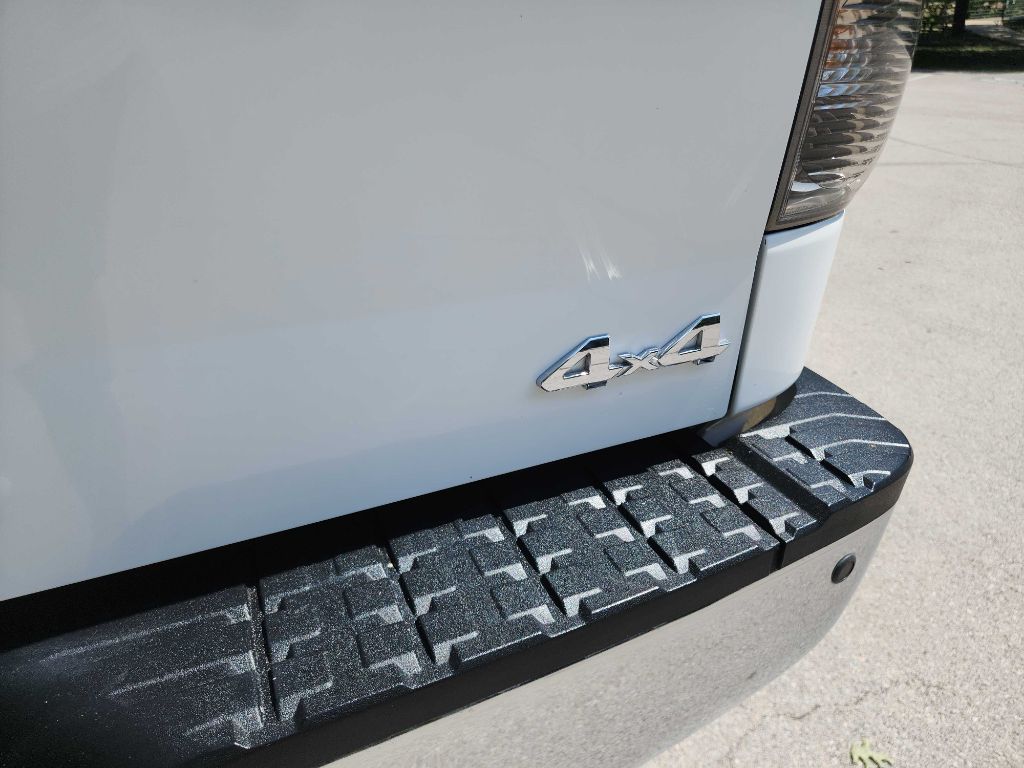 2008 Toyota Tundra SR5 CrewMax photo 7