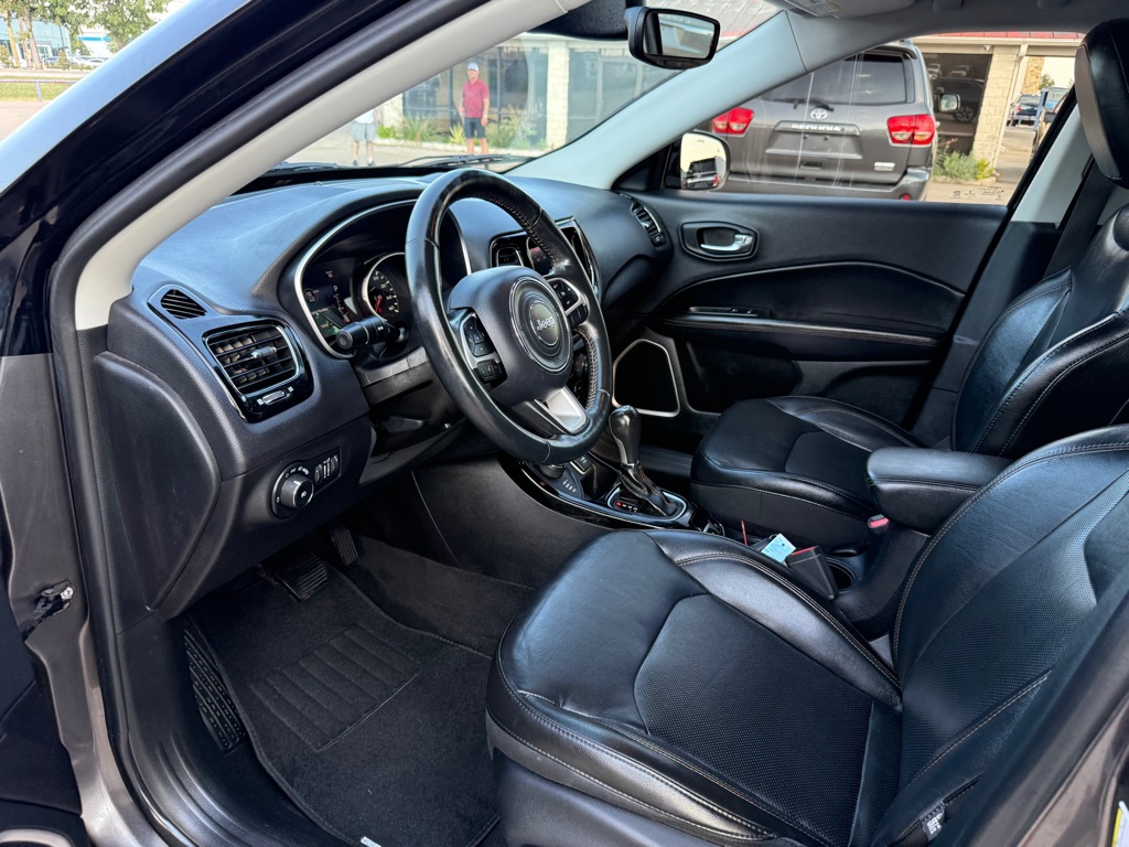 2018 Jeep Compass Limited photo 14