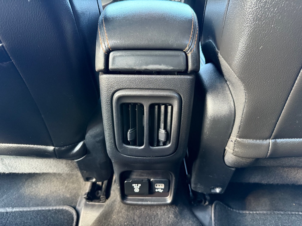 2018 Jeep Compass Limited photo 21