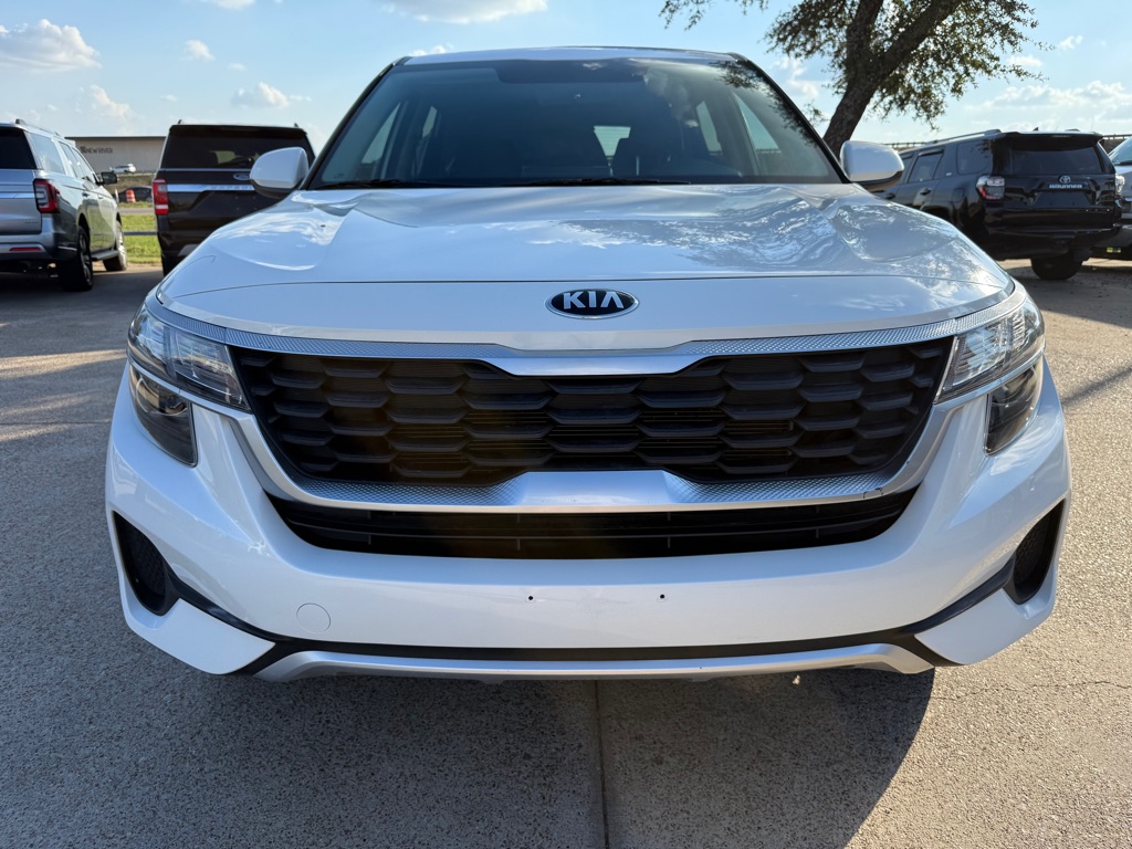 2021 Kia Seltos LX photo 2