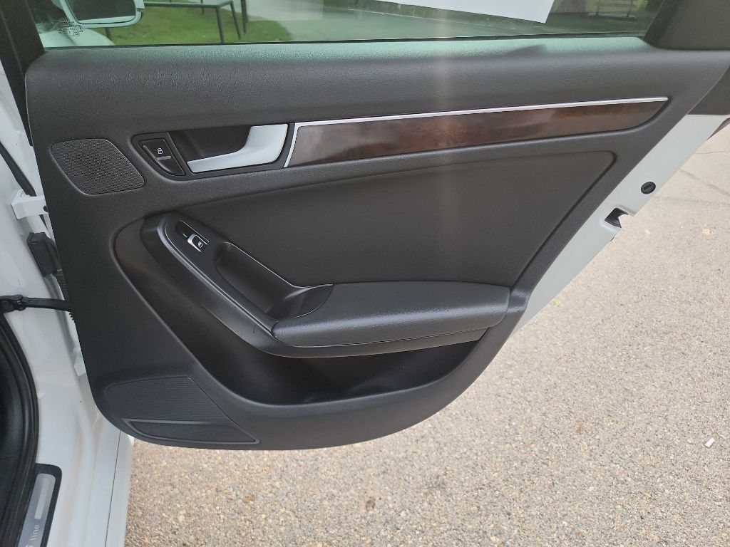 2014 Audi A4 Premium Plus photo 30