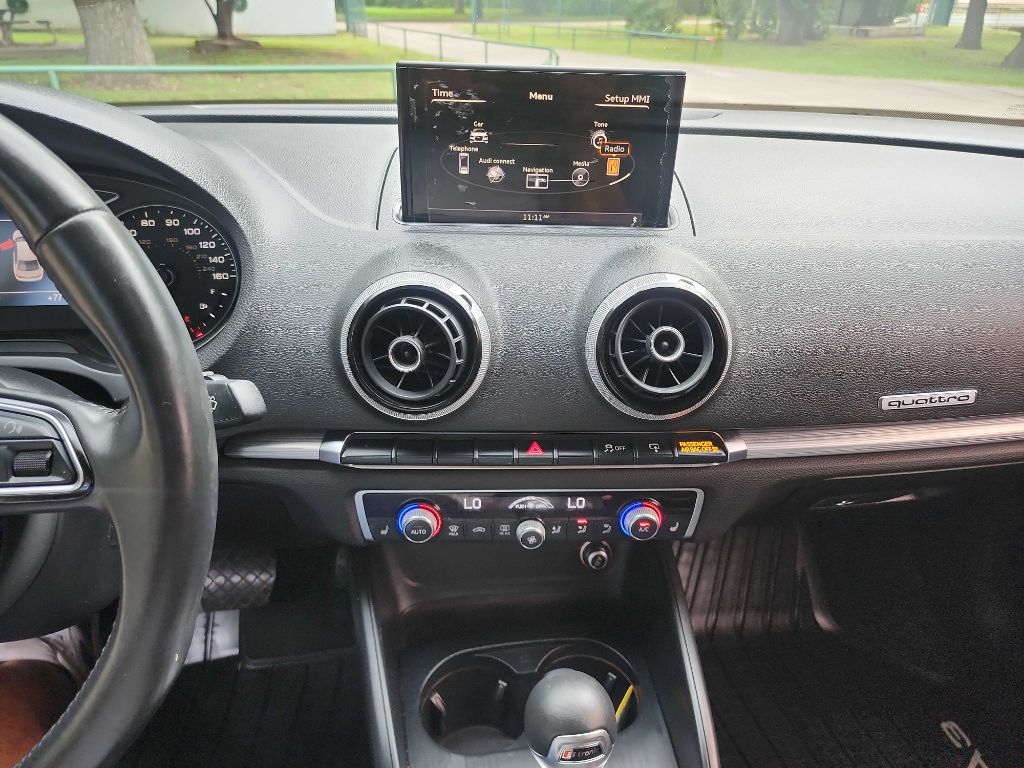 2015 Audi A3 Quattro Premium Plus photo 18