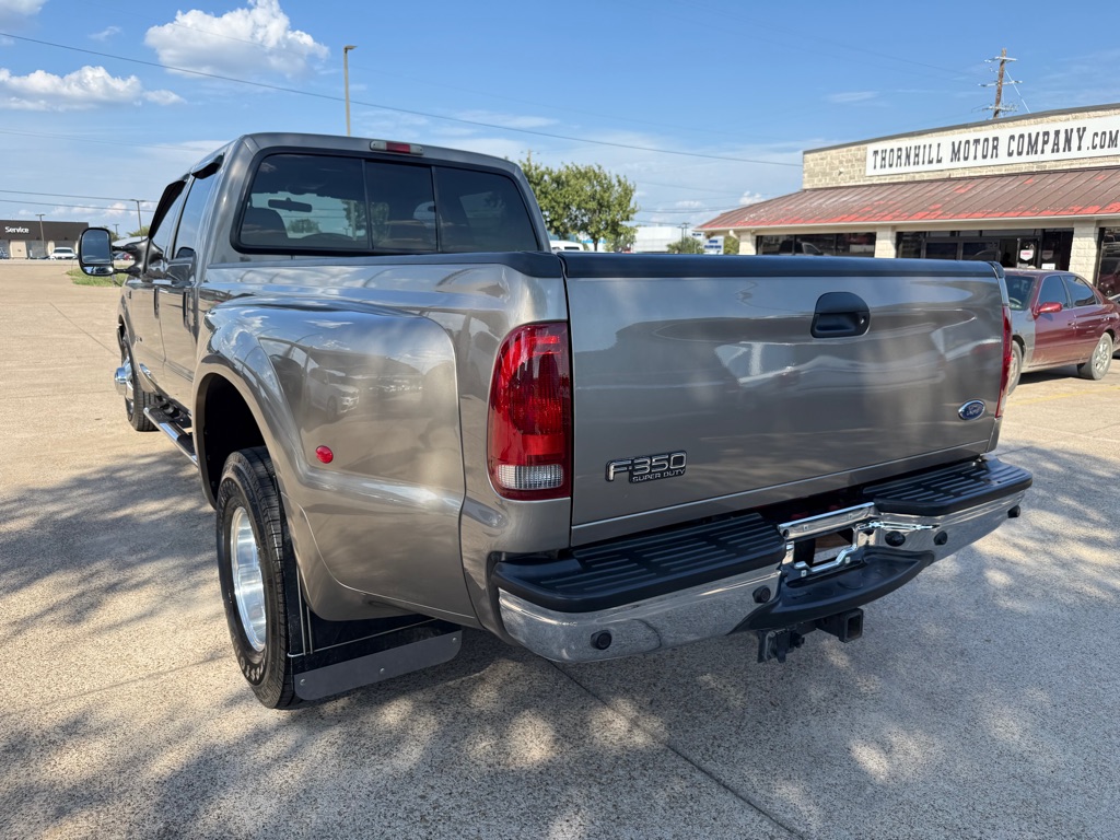2002 Ford F-350 photo 3