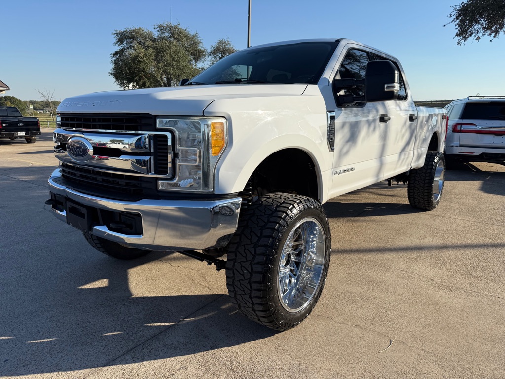 2017 Ford F-250 photo 3