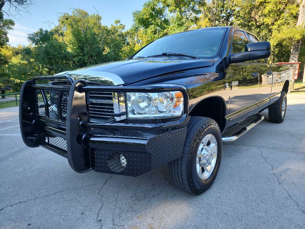 2007 Dodge Ram SLT photo 4