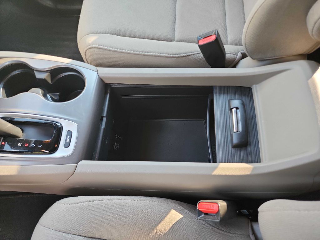 2017 Honda Pilot EX photo 22