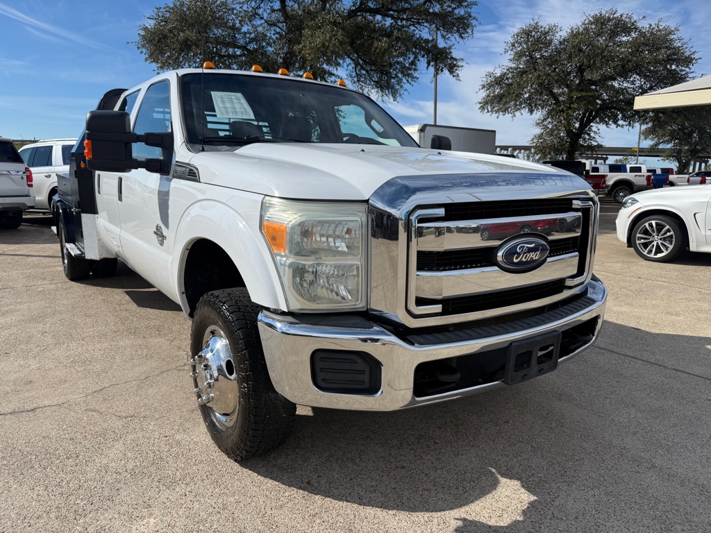 2016 Ford F-350 Super Duty Chassis Cab XL's photo