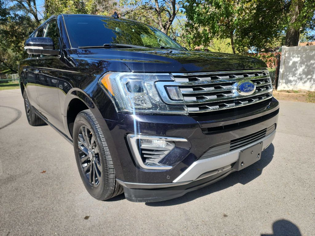 2020 Ford Expedition Limited's photo